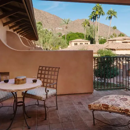 Royal Palms Resort And Spa, Part Of Hyatt Phoenix Exterior photo
